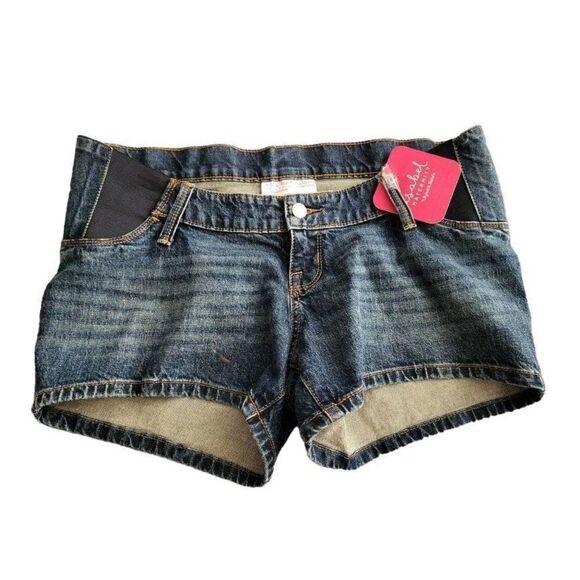 Isabel Maternity Shorts - Picture 1 of 6